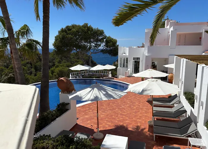 Hotel Village Cala Vadella 