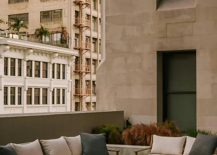 Sonder By Marriott Bonvoy The Winfield Apartments Downtown La