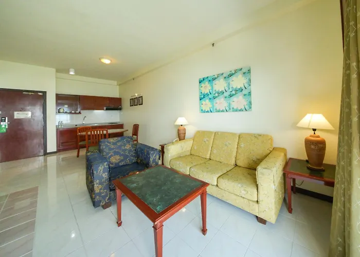 Rainbow Paradise Beach Resort Tanjung Bungah 