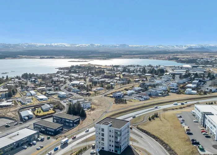 Blue Mountain Apartments By Heimaleiga