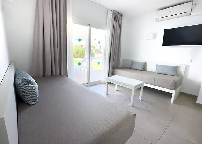 Bluesea Ses Cases D'Or Cala D´Or