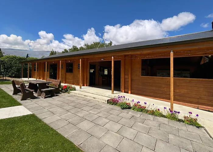 Kingston Top 10 Holiday Park