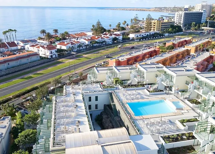 Salt Apartments Green Ocean