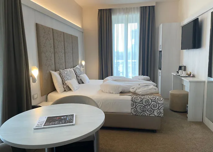 Villa Nicolli Romantic Spa Resort - Adults Only Riva del Garda