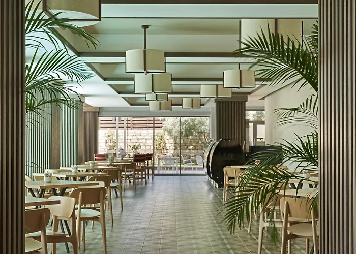 Atlantica Oasis Hotel