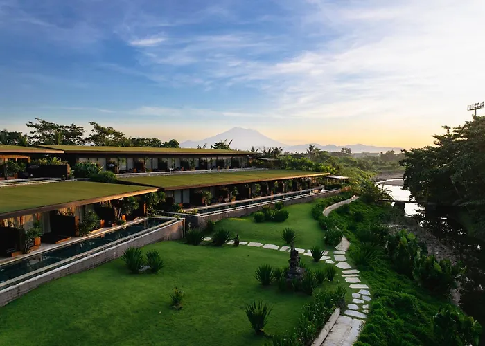 Hotel Komune And Beach Club Bali
