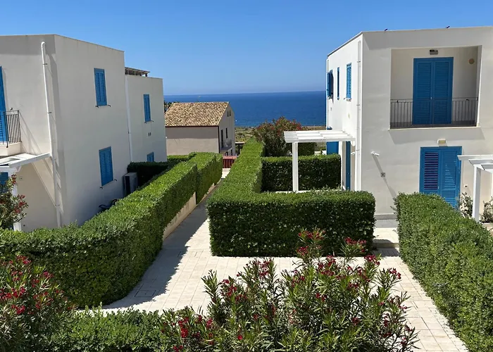 Cala Azzurra Macari Bed And Breakfast And Holidays House