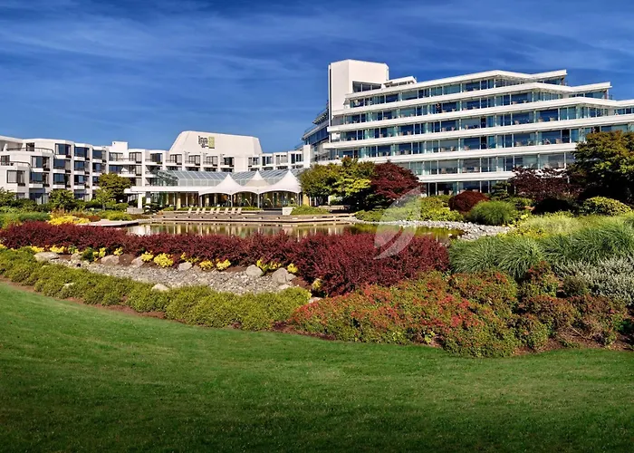 Inn At Laurel Point