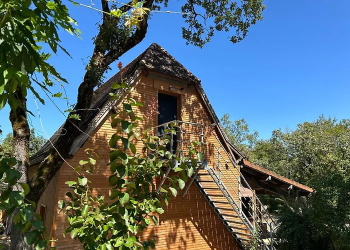 Le Domaine De La Claire Fontaine Gites -Chambres D'Hotes