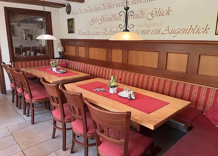 Landgasthof - Hotel zum Stern Linden 