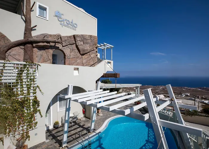 Erato Apartments Fira 