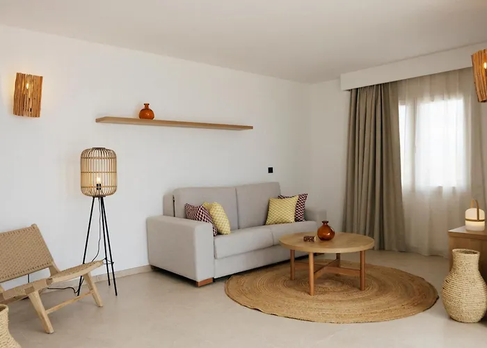 Hotel Caramelo Marina Calan Bosch - Adults Only Cala'N Bosch 