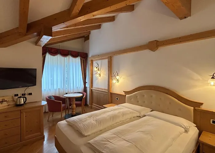 Hotel Mirabello - Slow Hotel Benessere Fiera Di Primiero