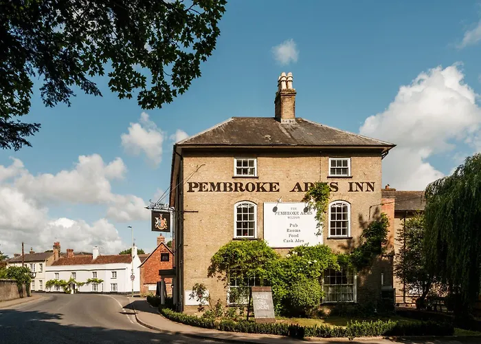 The Pembroke Arms Hotel Wilton 