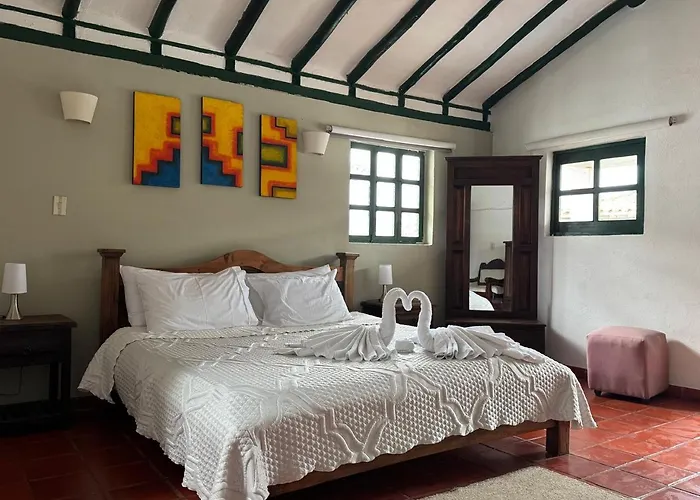 Hotel Abahunza By Santuario