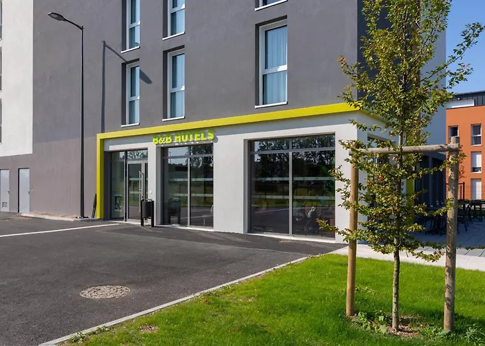 B&B HOTEL Orléans Saran