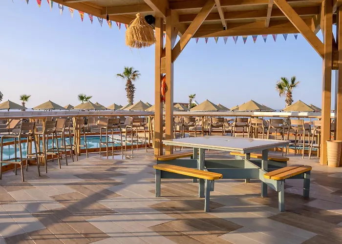 Eri Beach & Village Hotel Hersonissos 