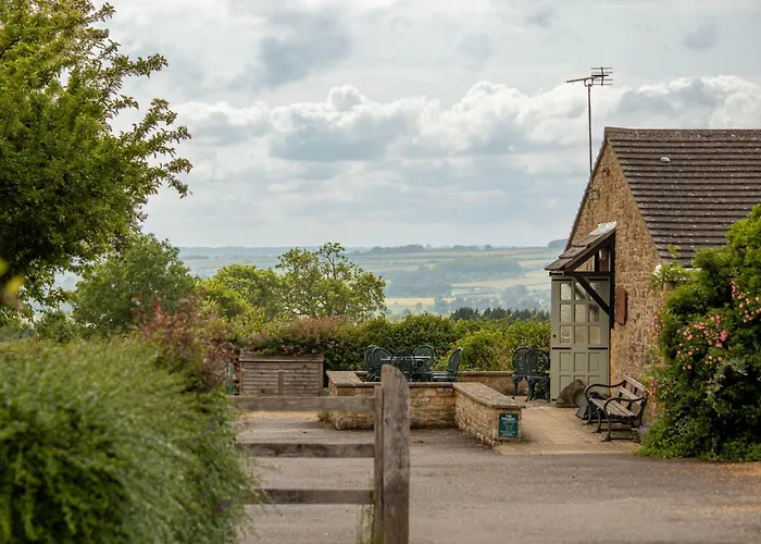 Banbury Hill Farm Bed & Breakfast