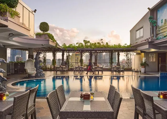 Essence -Phnom Penh