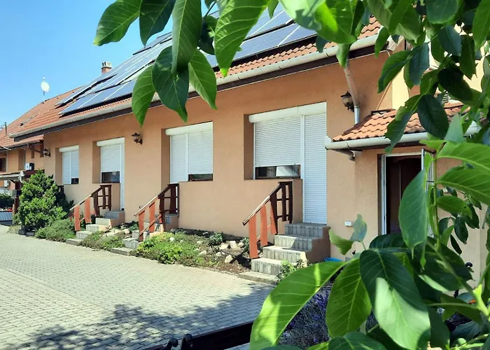 Airport Budapest Sarokhaz Panzio