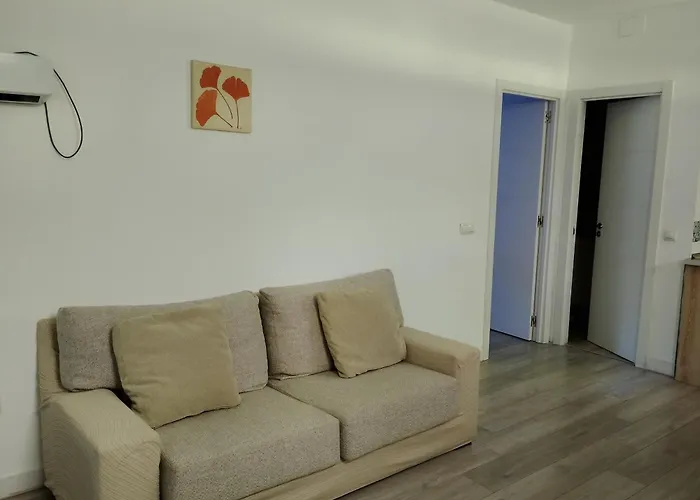 Apartamento y Habitaciones El Colmenar