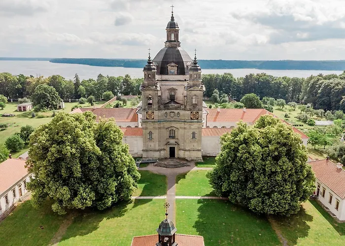 Monte Pacis In Pazaislis - Pets Travel For Free In February