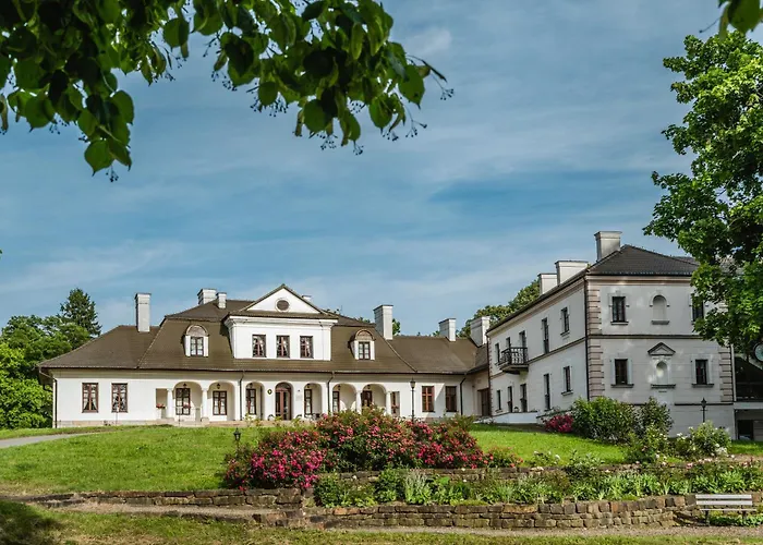 Dwor Kombornia Hotel&Spa