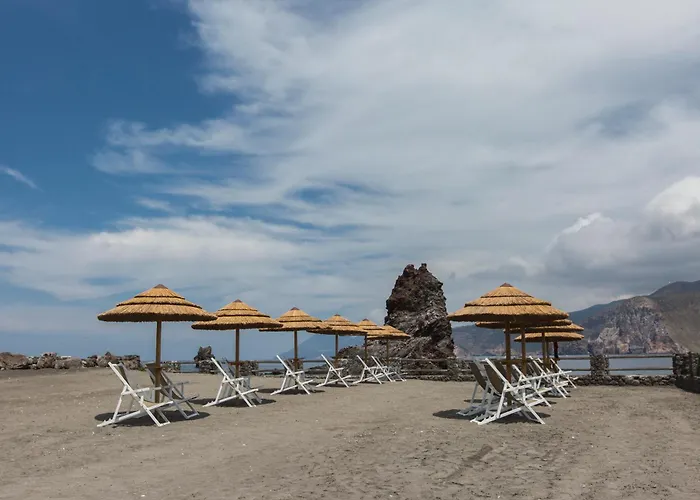 Mari Del Sud Resort Vulcano 