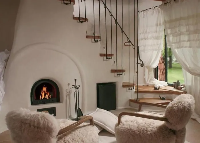 Castelul De Lut - Eco Boutique Guesthouse (Adults Only)