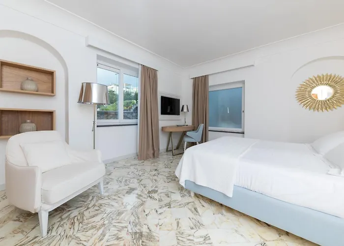 Hotel Mamela Capri