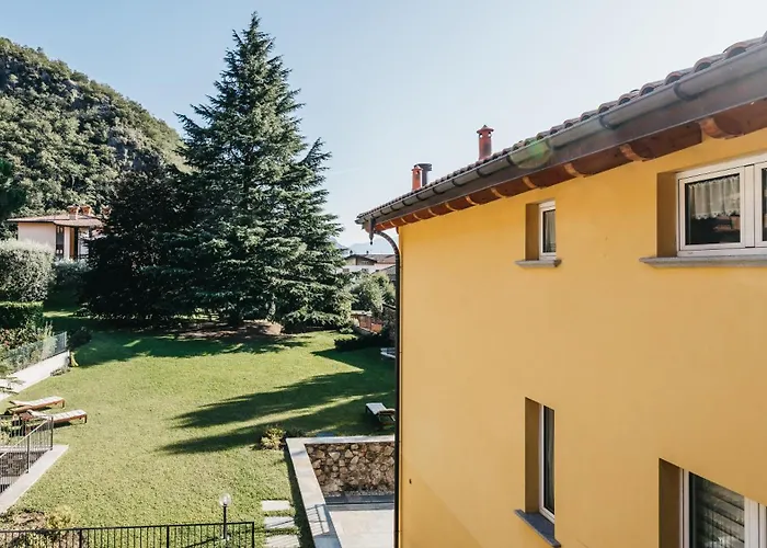 Residence Antico Torchio Dervio
