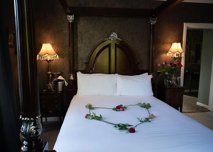 Melville Castle Hotel
