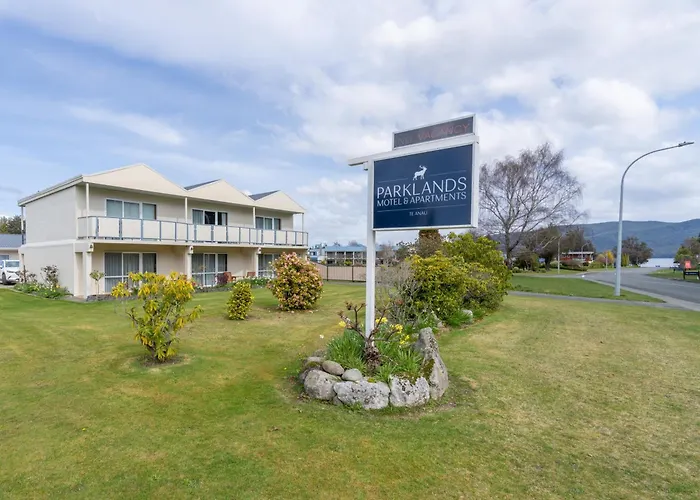 Parklands Motel & Apartments Te Anau