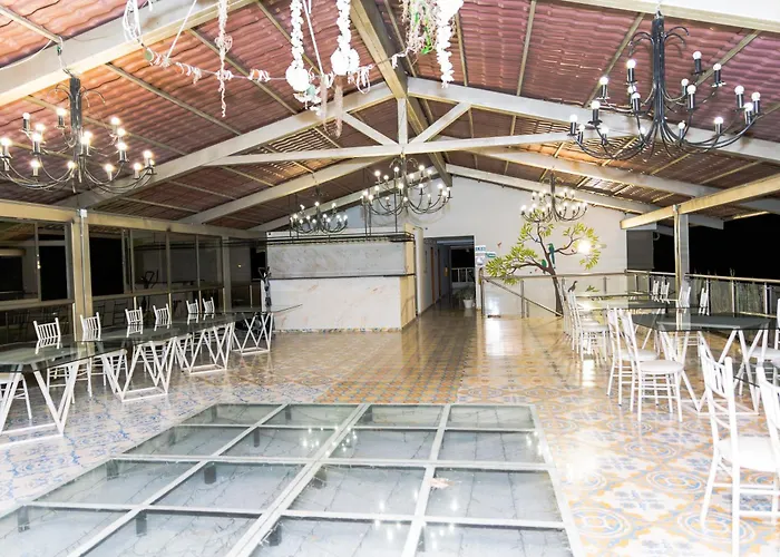 Hotel Bahia Del Faro Guatapé