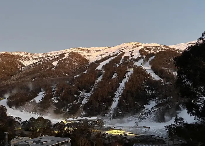 Winterhaus Lodge Thredbo Village