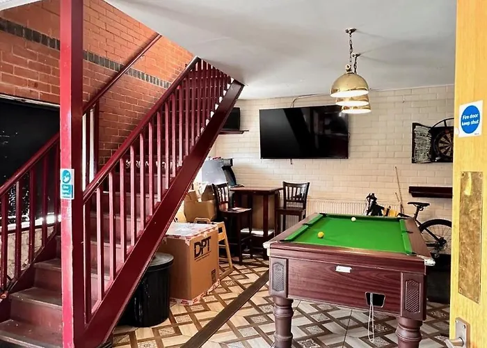 Shanahans B&B With Sports Bar