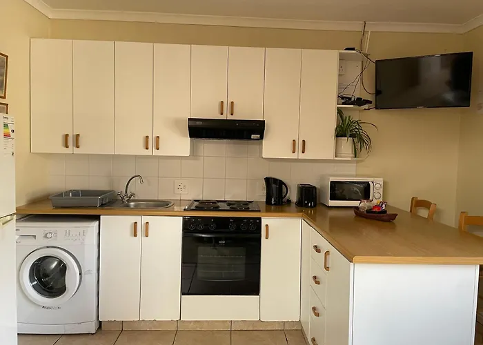137 High Street Guest House