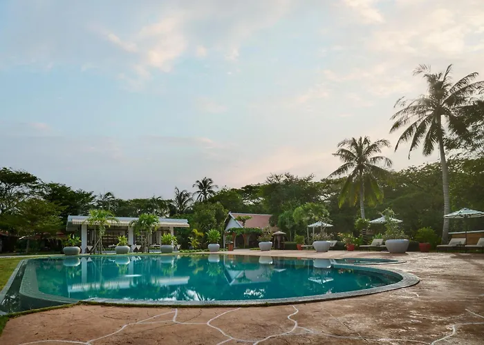 Samanea Beach Resort&Spa