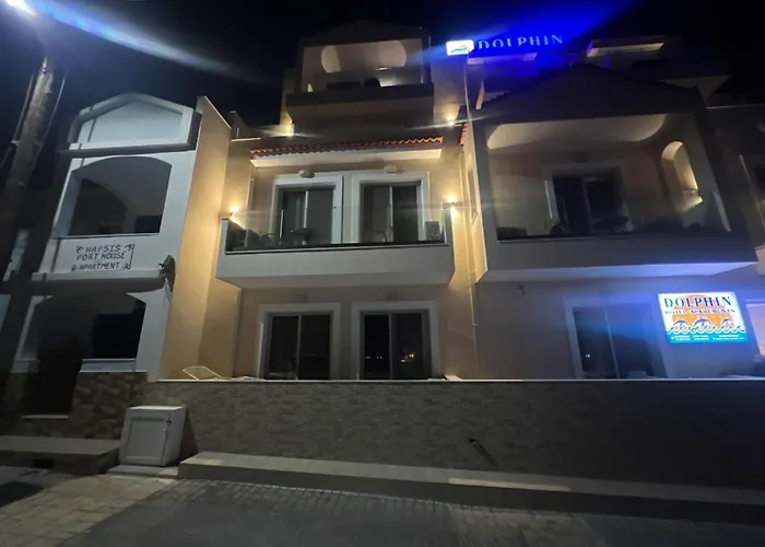 Dolphin Hotel Apartments
