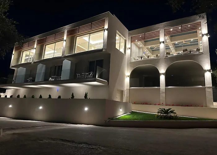 Delfinia Hotel