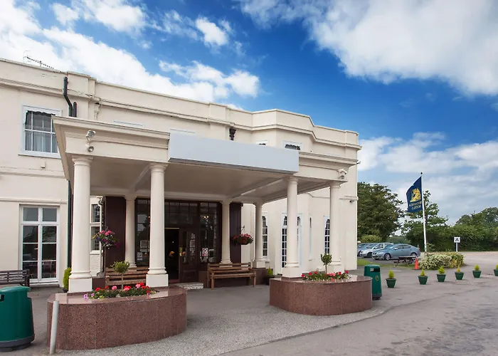 Russ Hill Hotel