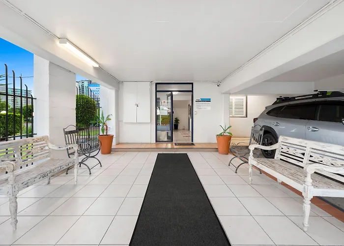 Hamilton Brisbane Airport Hotel