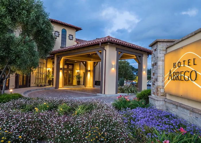 Hotel Abrego
