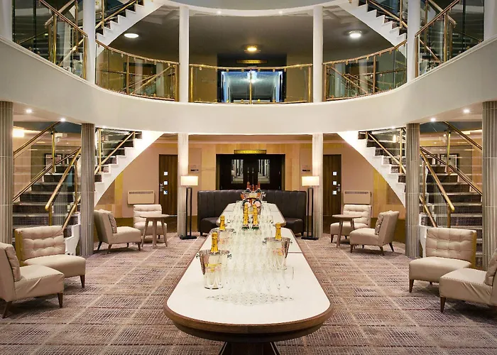 Leonardo Hotel And Conference Venue Hinckley Island