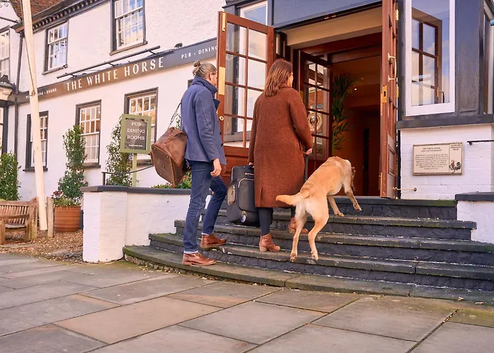 The White Horse - A Heartwood Inn Dorking