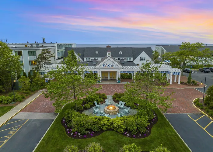 Sea Crest Beach Resort Falmouth