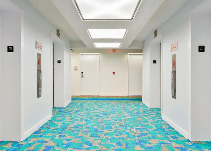 The Twin Fin Hotel Honolulu