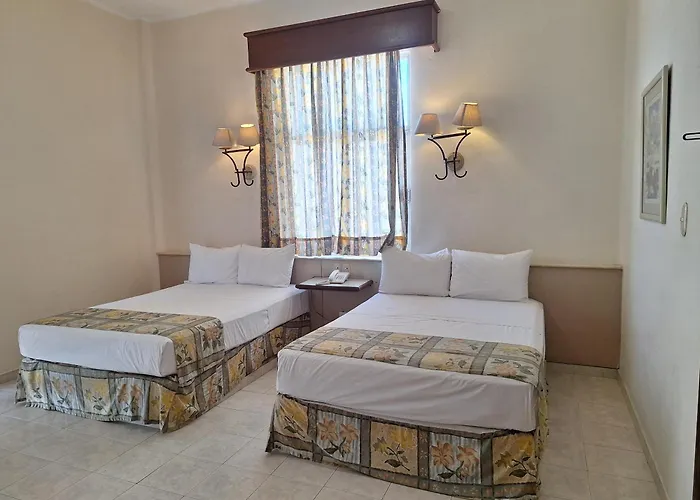 Hotel Ruiz Milán