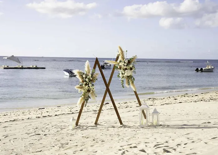 Victoria Beachcomber Resort & Spa Pointe aux Piments