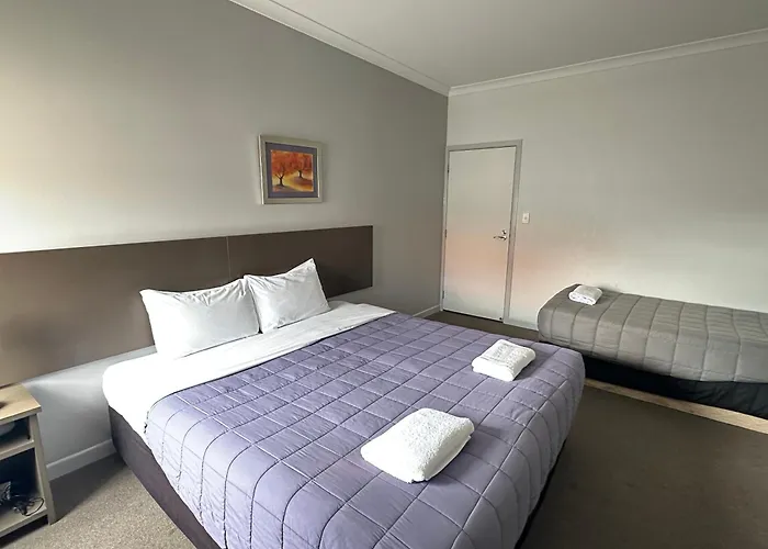No 1 Motels
